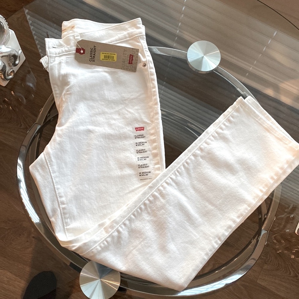 LEVI STRAUSS CLASSIC STRAIGHT JEANS